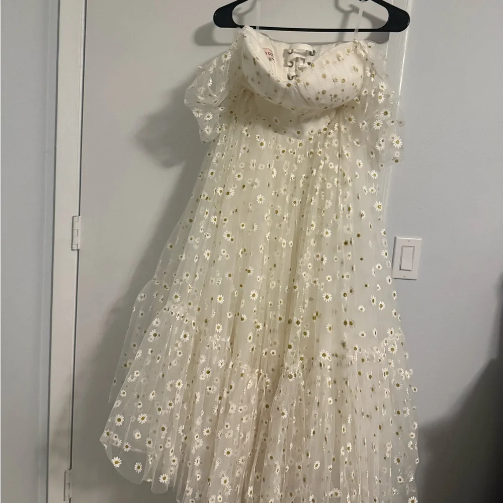 White daisy Ava gowns dress - Picture 3 of 4